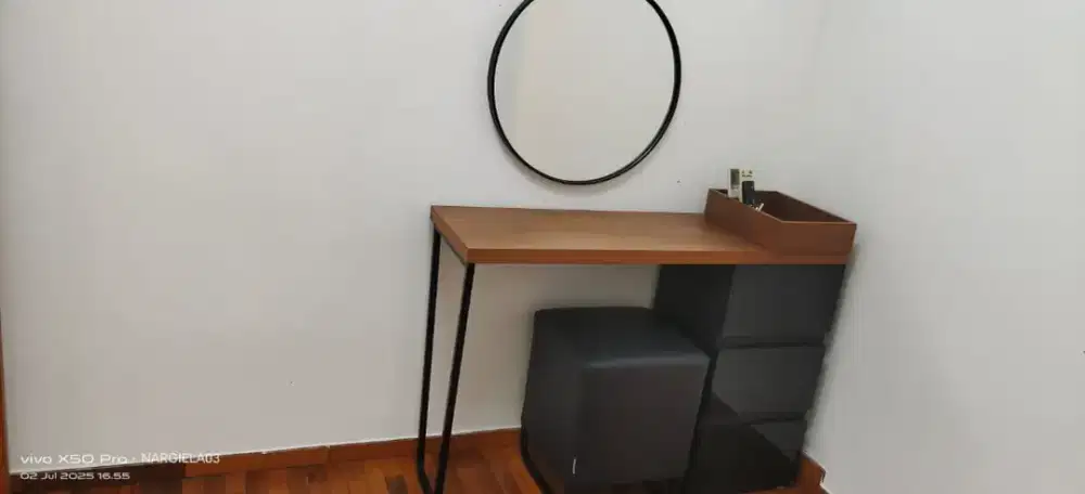 Cellini dressing set