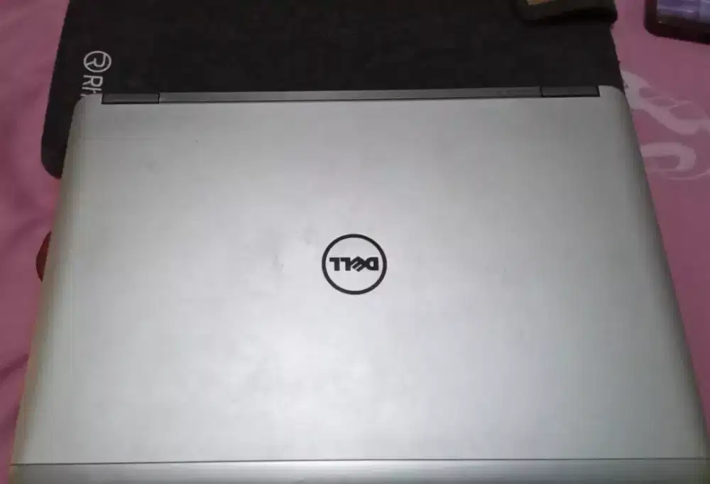 Laptop Dell Latitude 7440
