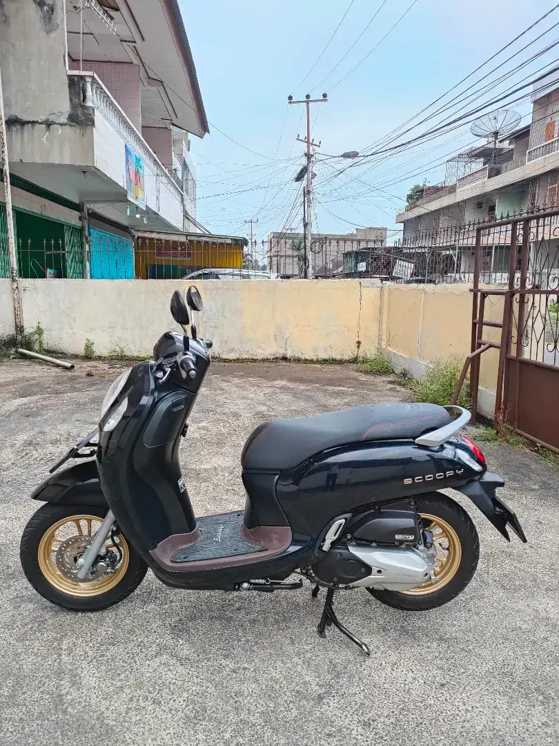 Km 13 rb Scoopy prestige like new