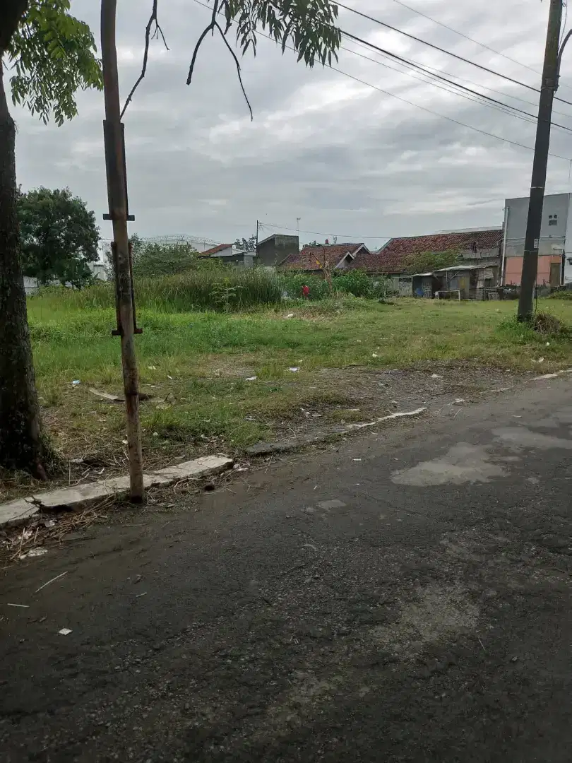 TANAH DARAT MURAH DEKAT MASJID AL JABAR