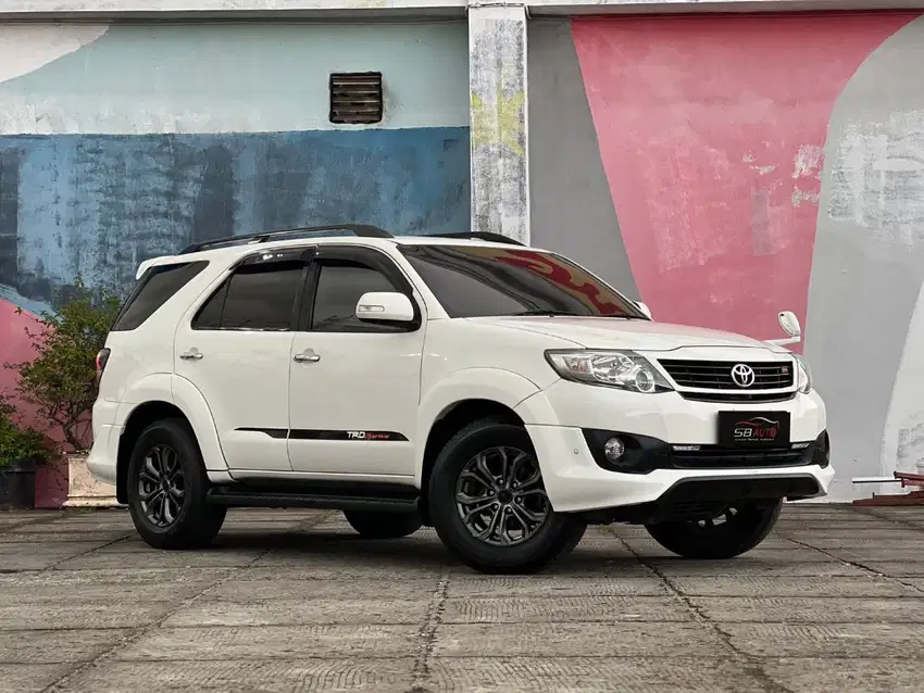 TOYOTA FORTUNER TRD SPORTIVO BENSIN 2.7 2015 TT DAKAR 2014 VGT