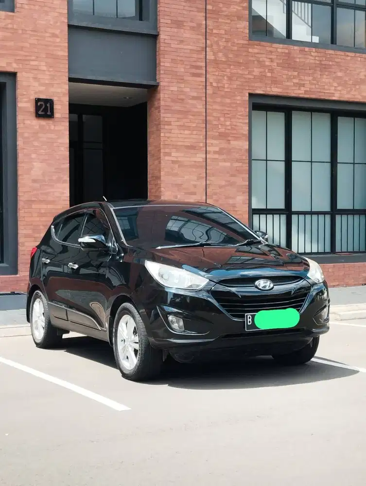 Dijual Hyundai Tucson GLS 2012 AT Black - Low Km 116 . 000