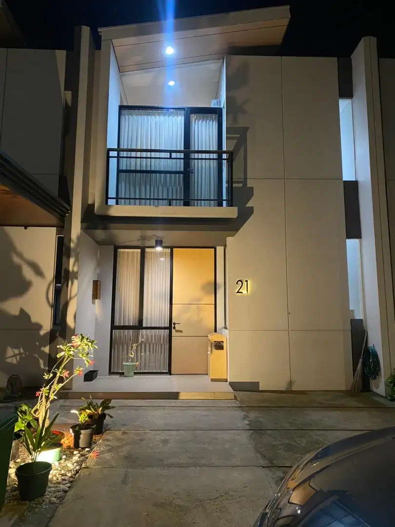 Dijual rumah/over kredit rumah cendana lippo utara