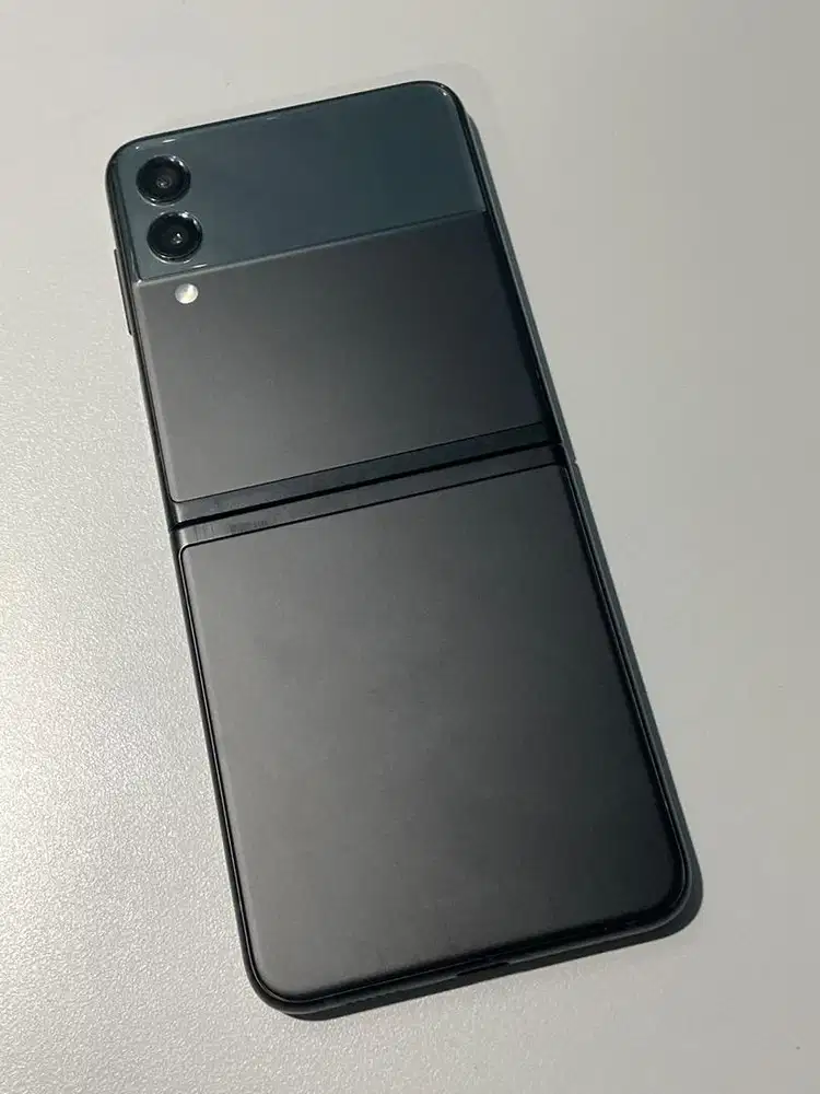 Jual Samsung Galaxy Z Flip 3 5G