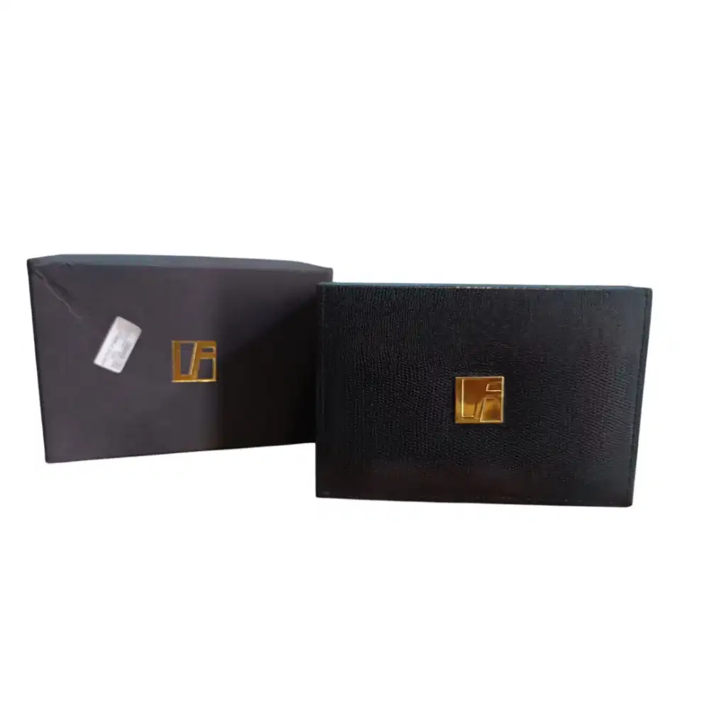 Box kotak kacamata Linda Farrow original