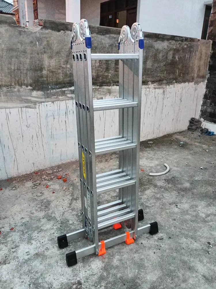 Tangga Lipat 5,8 meter