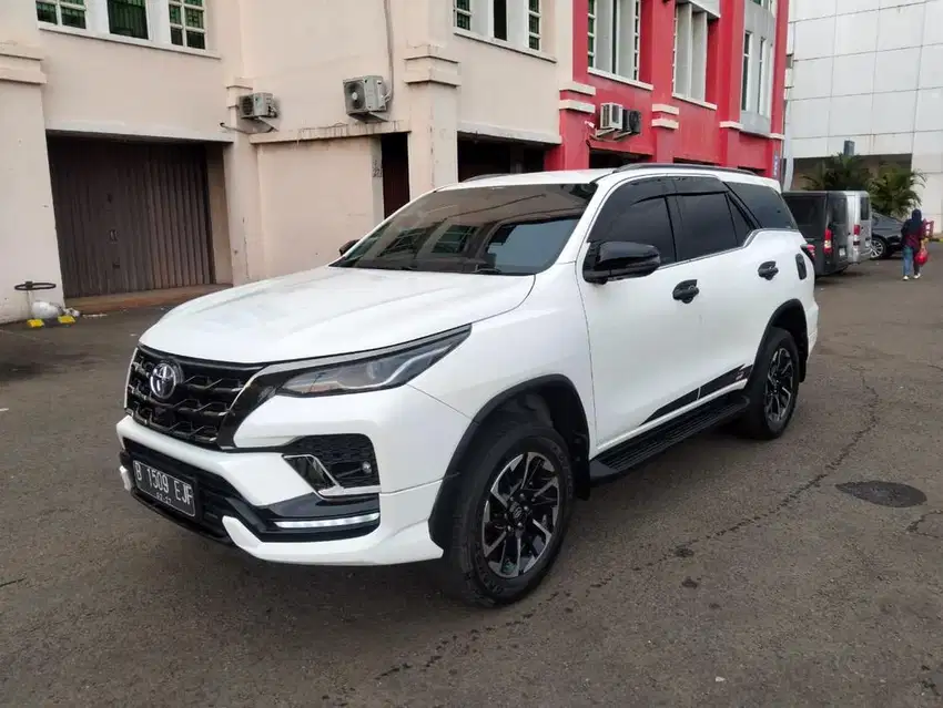 Fortuner VRZ 2.8 GR AT 2022 Full original Dan Terawat