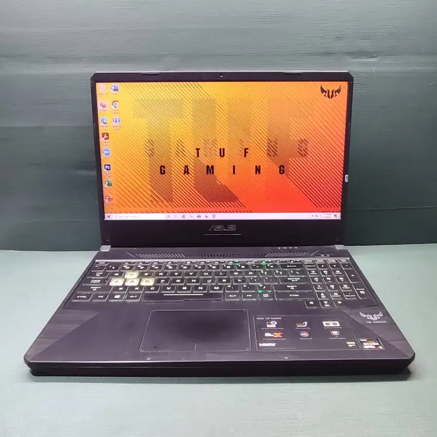 Laptop Asus TUF GAMING FX505DD Ryzen 5 GTX 1050 12/256/1TB IPS 120HZ