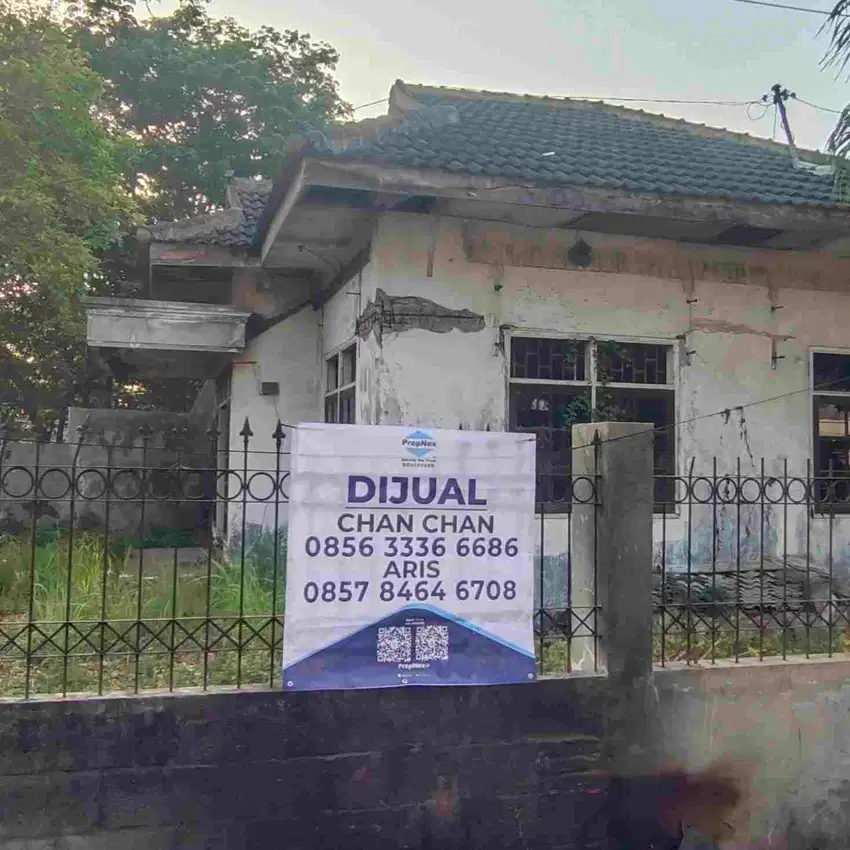 Rumah Hook hitung tanah Tenggilis