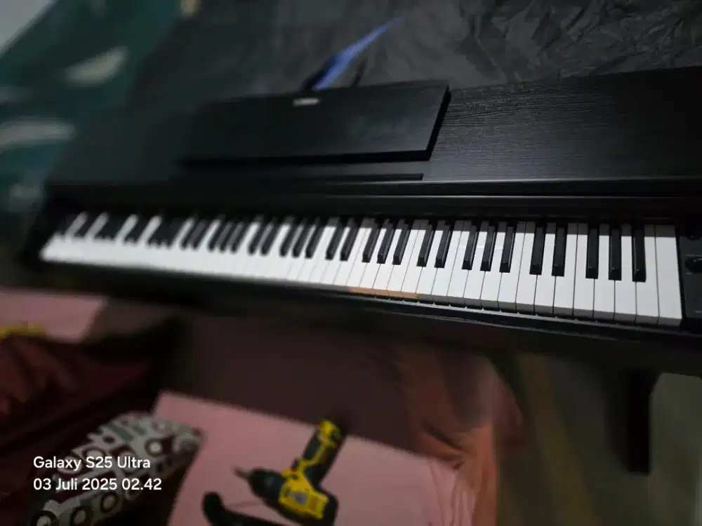 Piano Yamaha Ydp 145 Like New 100%