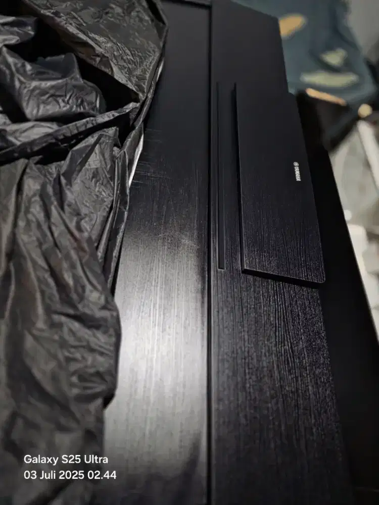 Piano Yamaha Ydp 143 Like New