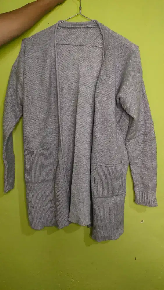 Jaket rajut tebal unisex-abu