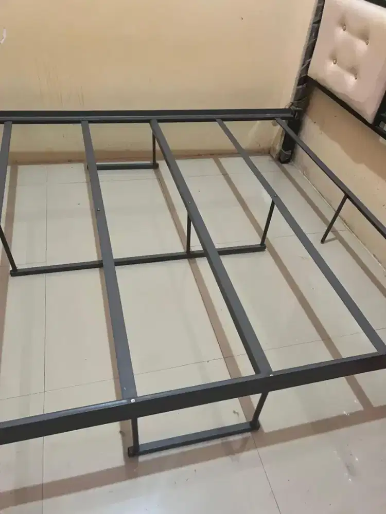 Jual tempat tidur No.2