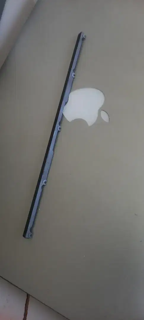 Macbook air 2020 A2179 13 inch intel List cover bawah lcd