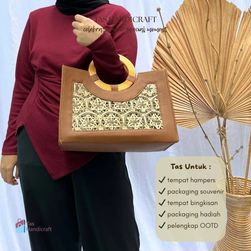 Tas Hampers Kulit Sintetis Bambu Handle Kayu Eksklusif Custom Terlaris