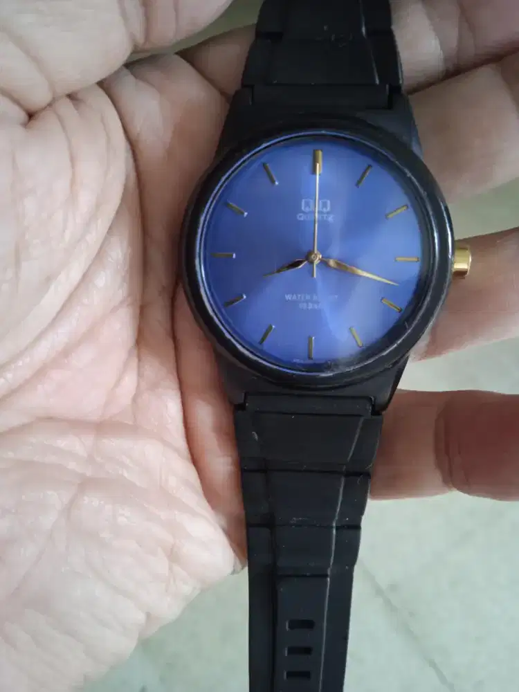 Jual tangan Q & Q