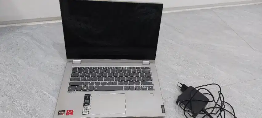 Lenovo Ideapad c340 Ryzen 5