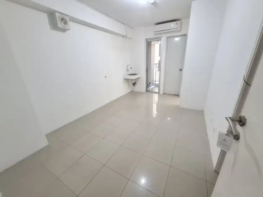 2 BR Unfurnished sewa, Helyconia, Free IPL, Bassura, Basura