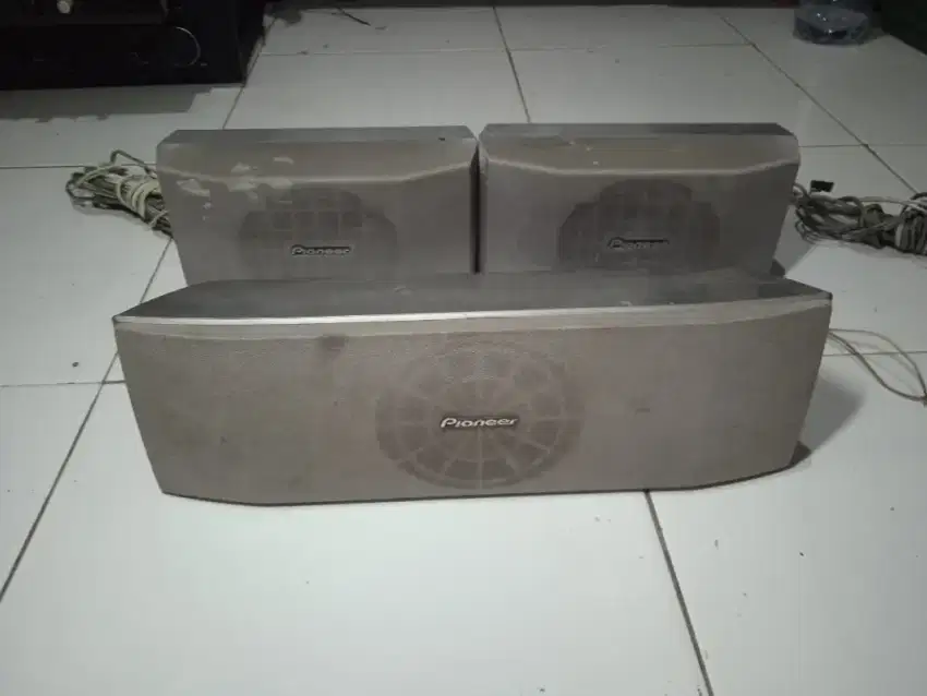 Speaker suround center pionerr