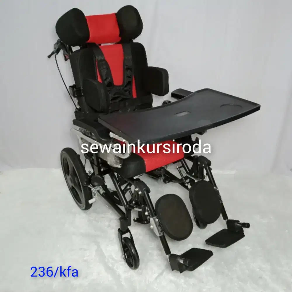 Kursi Roda Cerebral Palsy Avico 'Jupiter'
