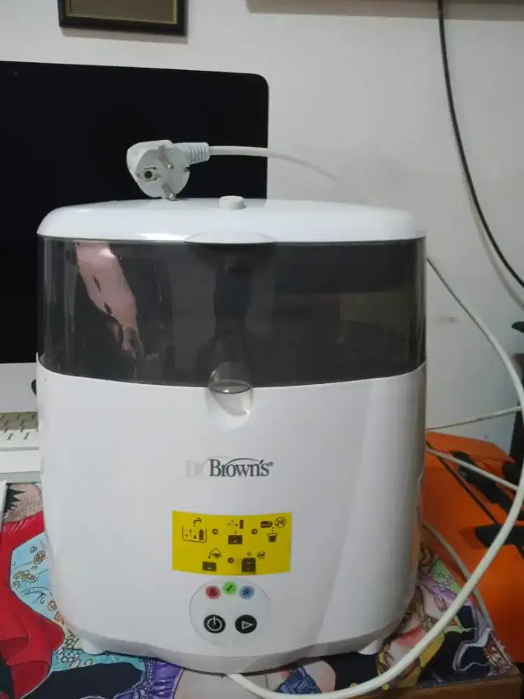 Dr. Browns electric sterilliser