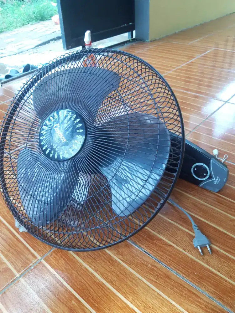 Kipas angin cosmos pinang