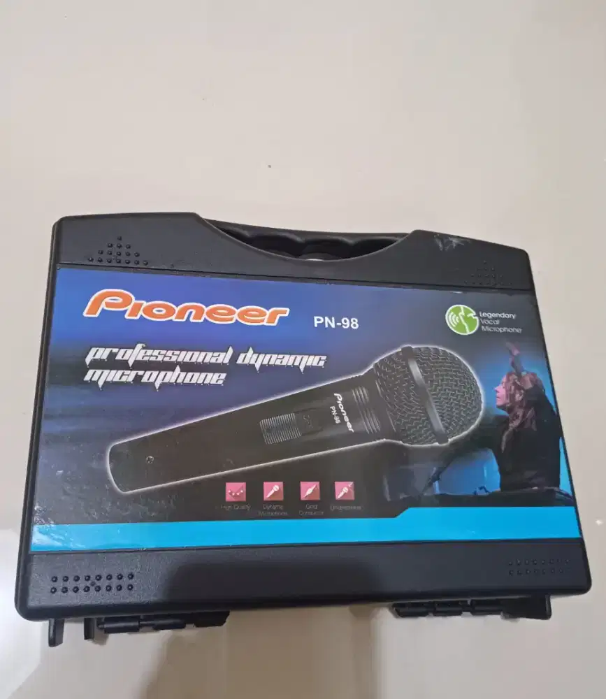 Mic / Microphone Kabel PIONEER - Hitam ( 100% Baru )