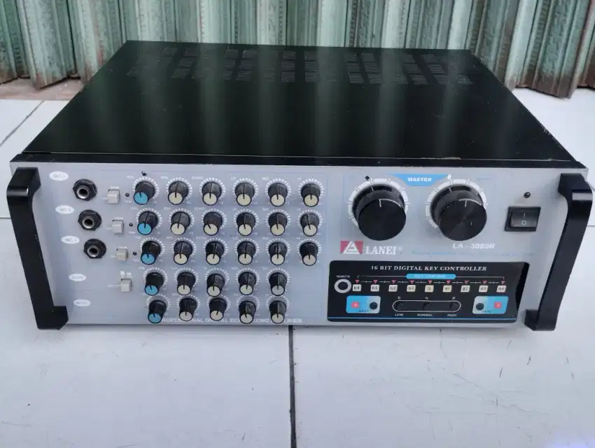 Power mixer amplifier Lanei