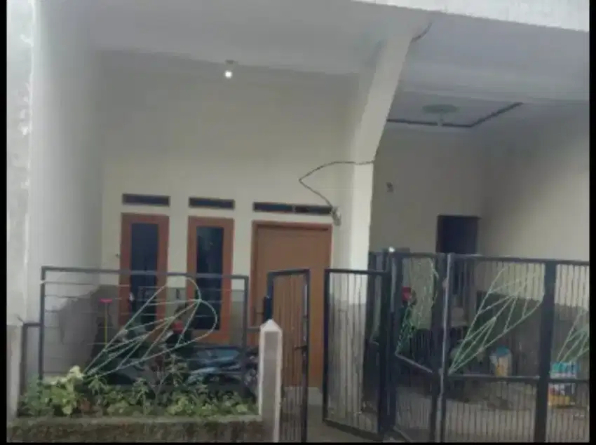 Dikontrakkan per tahun