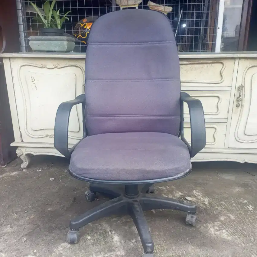 Kursi Kantor/Gaming Hidrolik Sandaran Tinggi Cover Kain Lembut