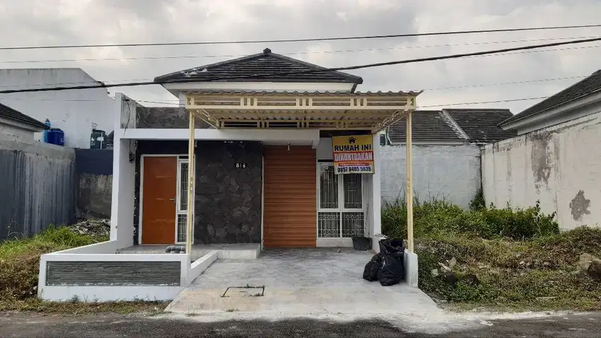 DISEWAKAN RUMAH LOKASI STRATEGIS DEKAT UNSIL, UMTAS, AZHAR TASIKMALAYA