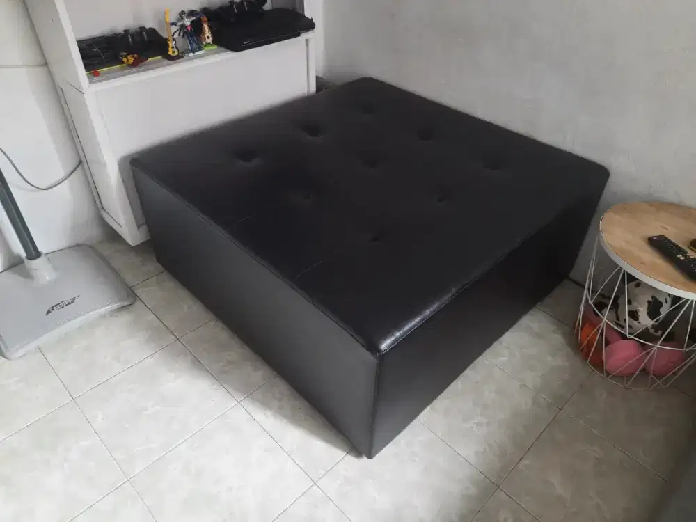 Meja Tamu besar Kulit lux Elegant masih gress