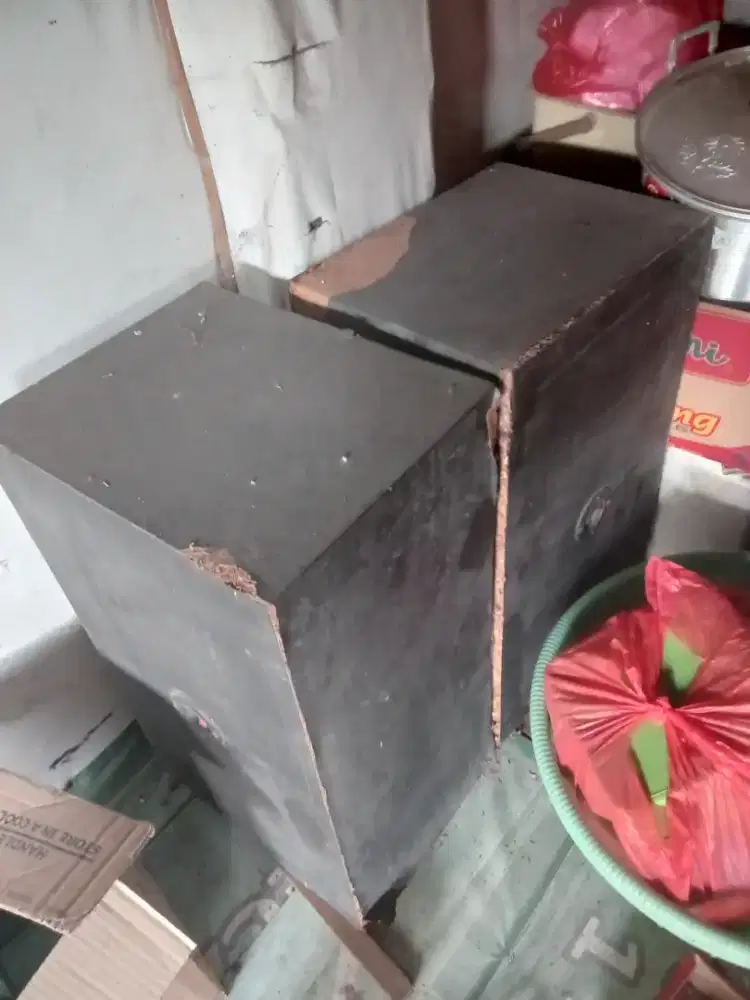 Salon lawas merk national