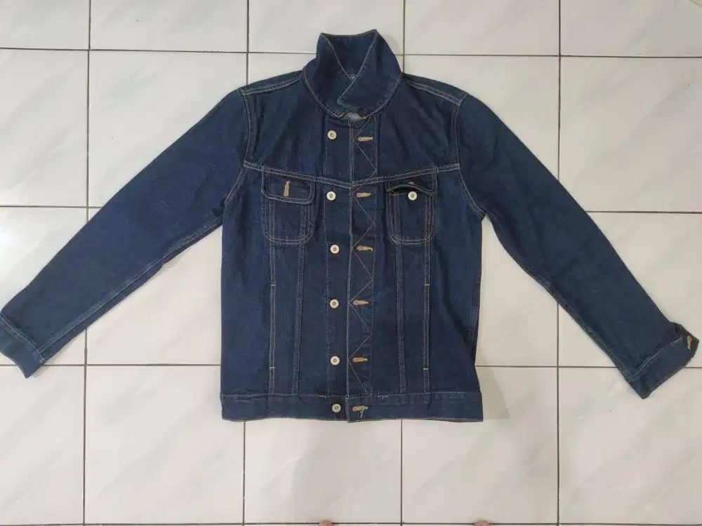 PRELOVED Jaket winter wanita musim dingin 04