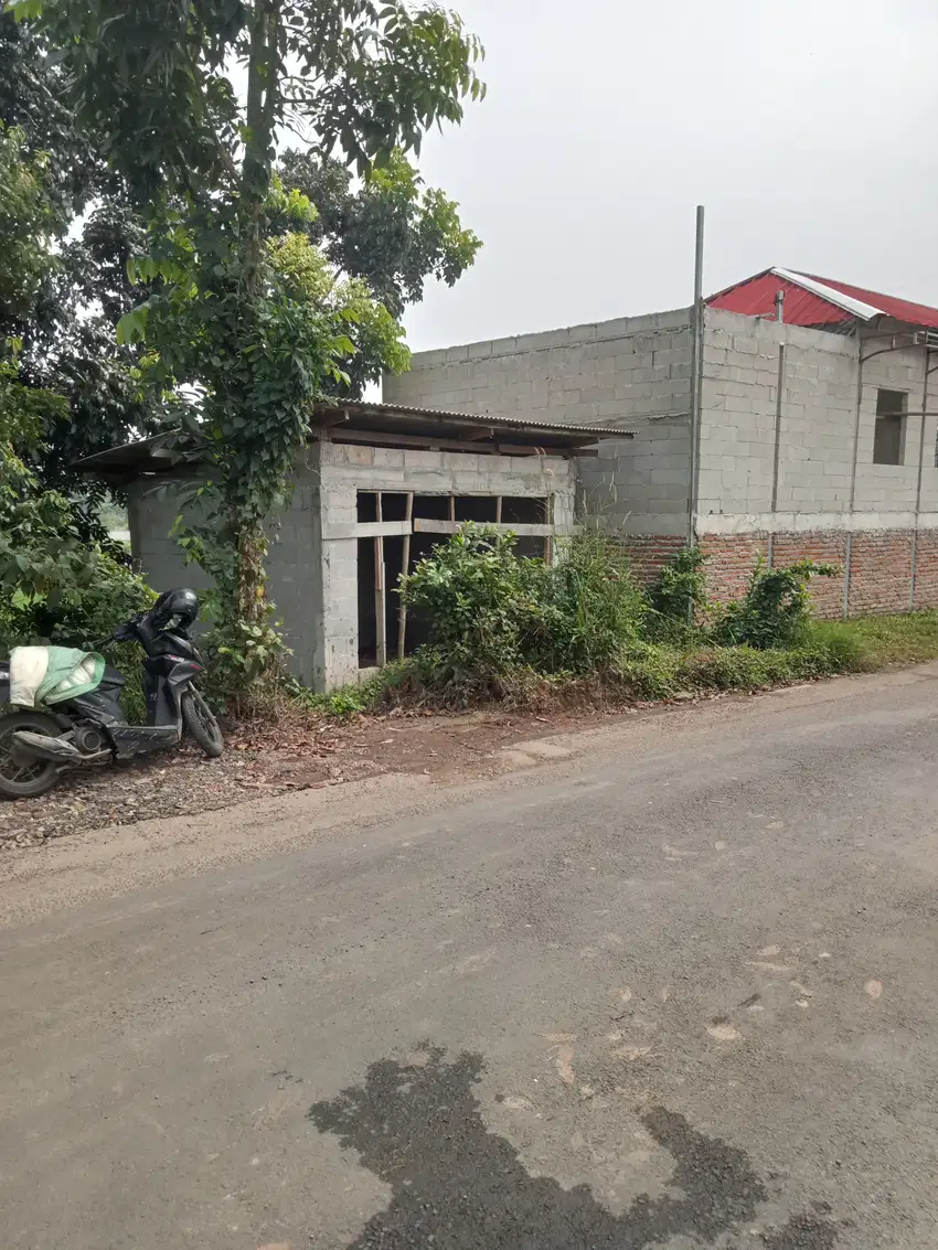 Kios jl raya Tenjo,SHM,area Podomoro Tenjo