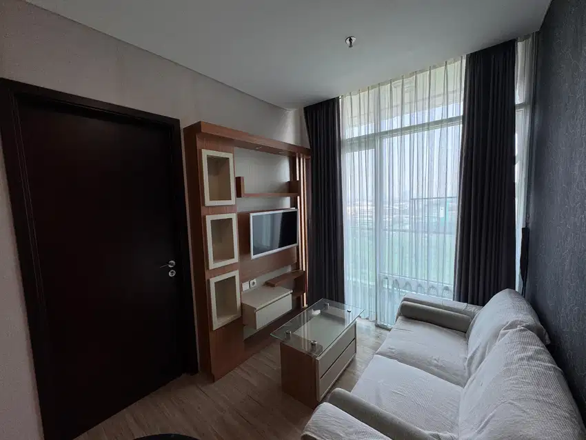 APARTEMEN 1BR FULL FURNISH DI ALAM SUTERA, LOKASI PALING STRATEGIS