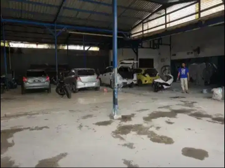 DISEWAKAN UNIT RUANG USAHA SIAP PAKAI DI CIPUTAT