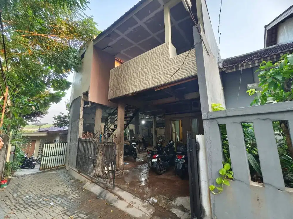 Dijual Rumah Kosan Strategis di Cikunir Bekasi