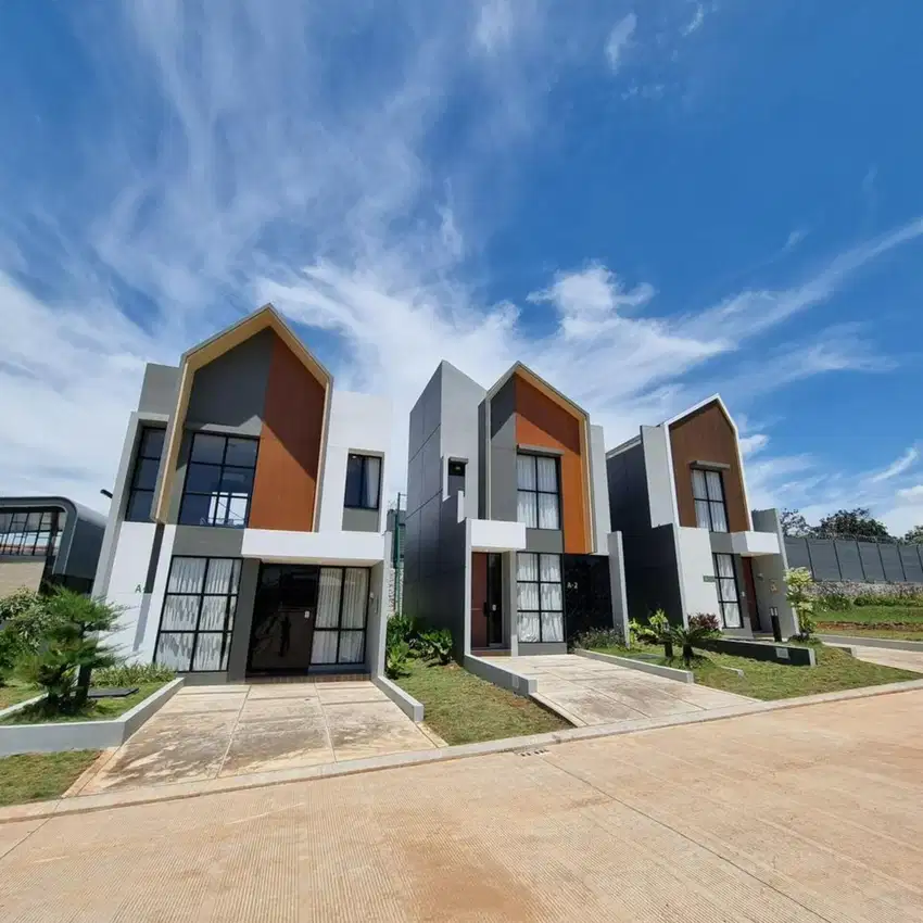 Rumah 2 Lantai Serpong Garden dekat Stasiun Cisauk BSD Tangerang