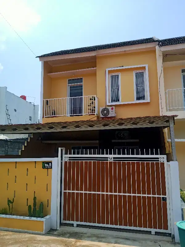 Rumah 2 Lantai harga 1 lantai bisa nego