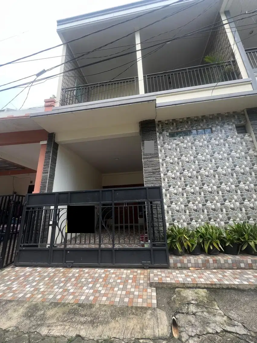 For Sale Rumah di Flamboyan Loka Graha Raya
