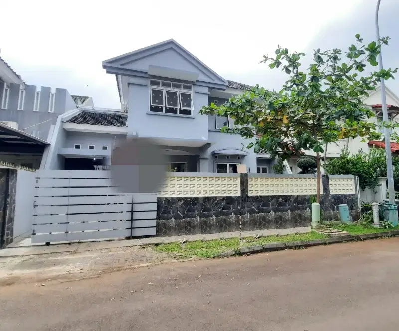 Disewakan rumah rapih, semi di Puspita Loka, BSD