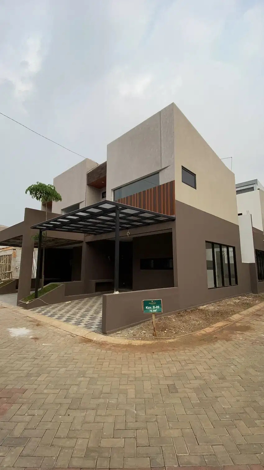 TAHUN BARU RUMAH BARU MODERN MINIMALIST HARGA DIBAWAH 1 M