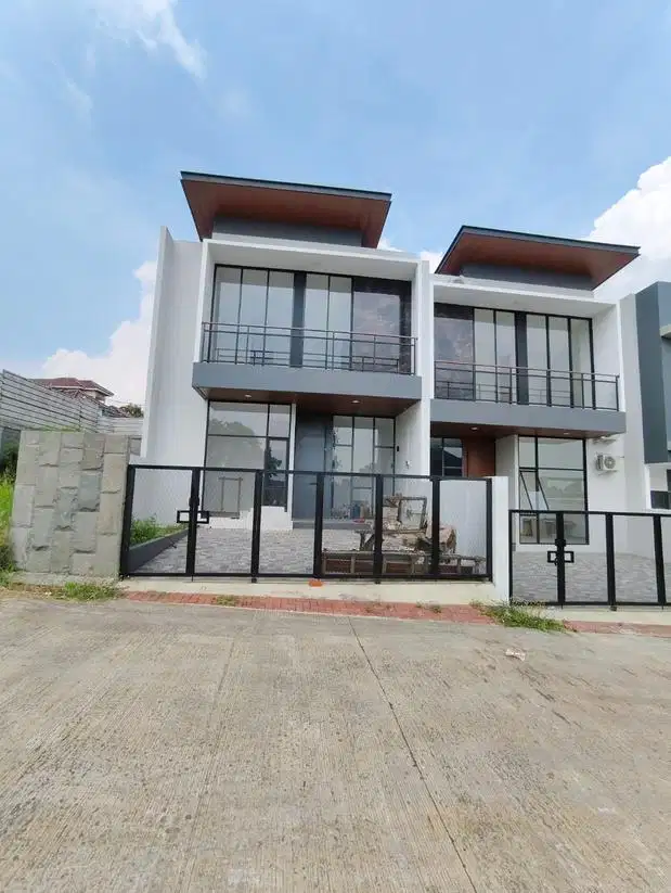 Rumah Exclusive  Spek Lux Smart Home di Setra Duta Bandung Utara