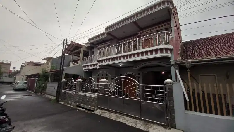 Dijual Rumah di lokasi strategis,dekat dengan Fasilitas umum