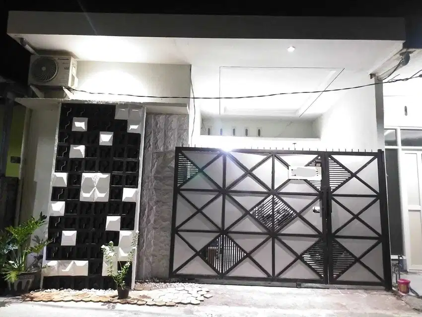 Rumah Perum Griya Kencana 2 Menganti Gresik