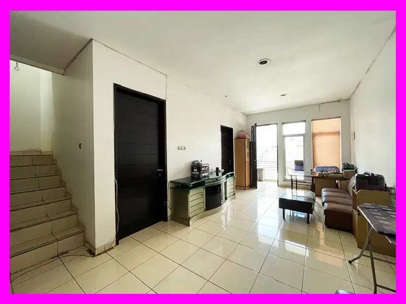 dhyana Rumah uk 7x18m di komplek taman ratu kebun jeruk