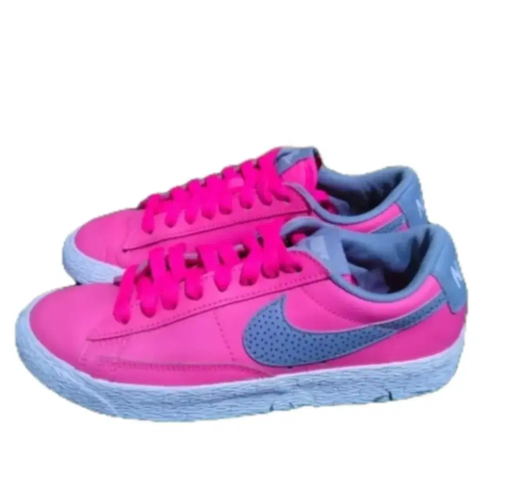 Sepatu Anak Wanita Nike Blazer Low Size 35,5