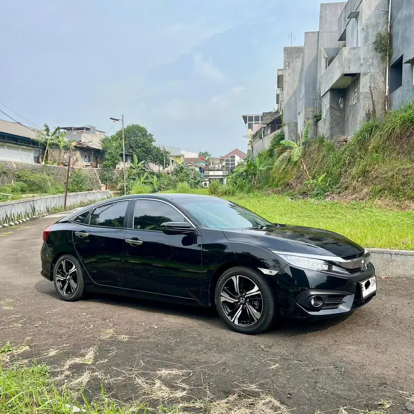 [ KM 20 RB ] Civic ES Turbo 2016