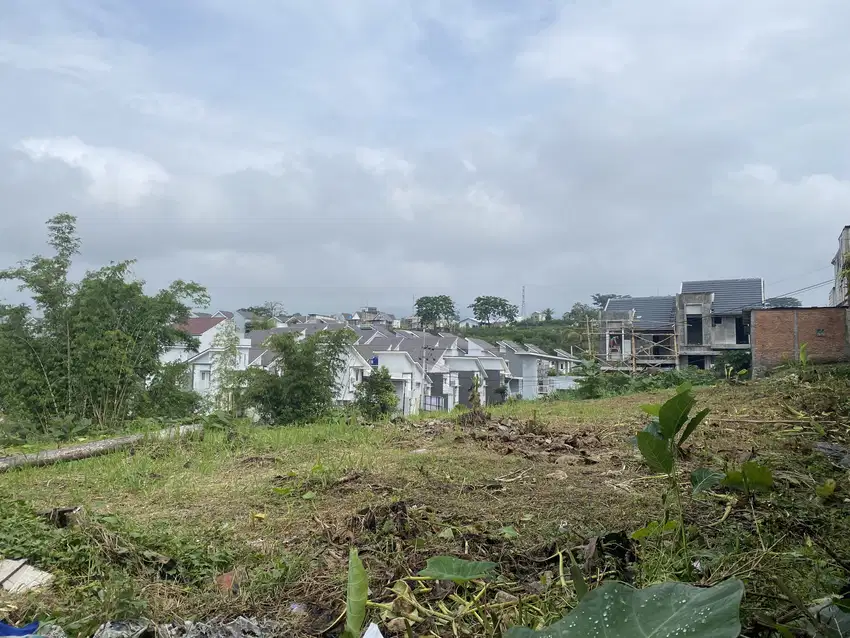 Tanah Bebas Banjir - Tersedia Rumah Siap Bangun